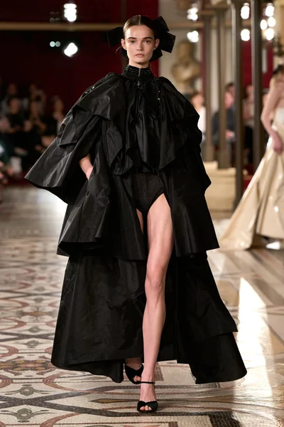 Look 45